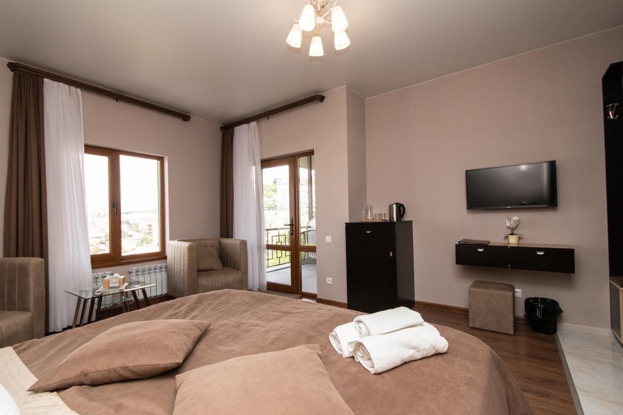 Hillside Guest House يريفان المظهر الخارجي الصورة