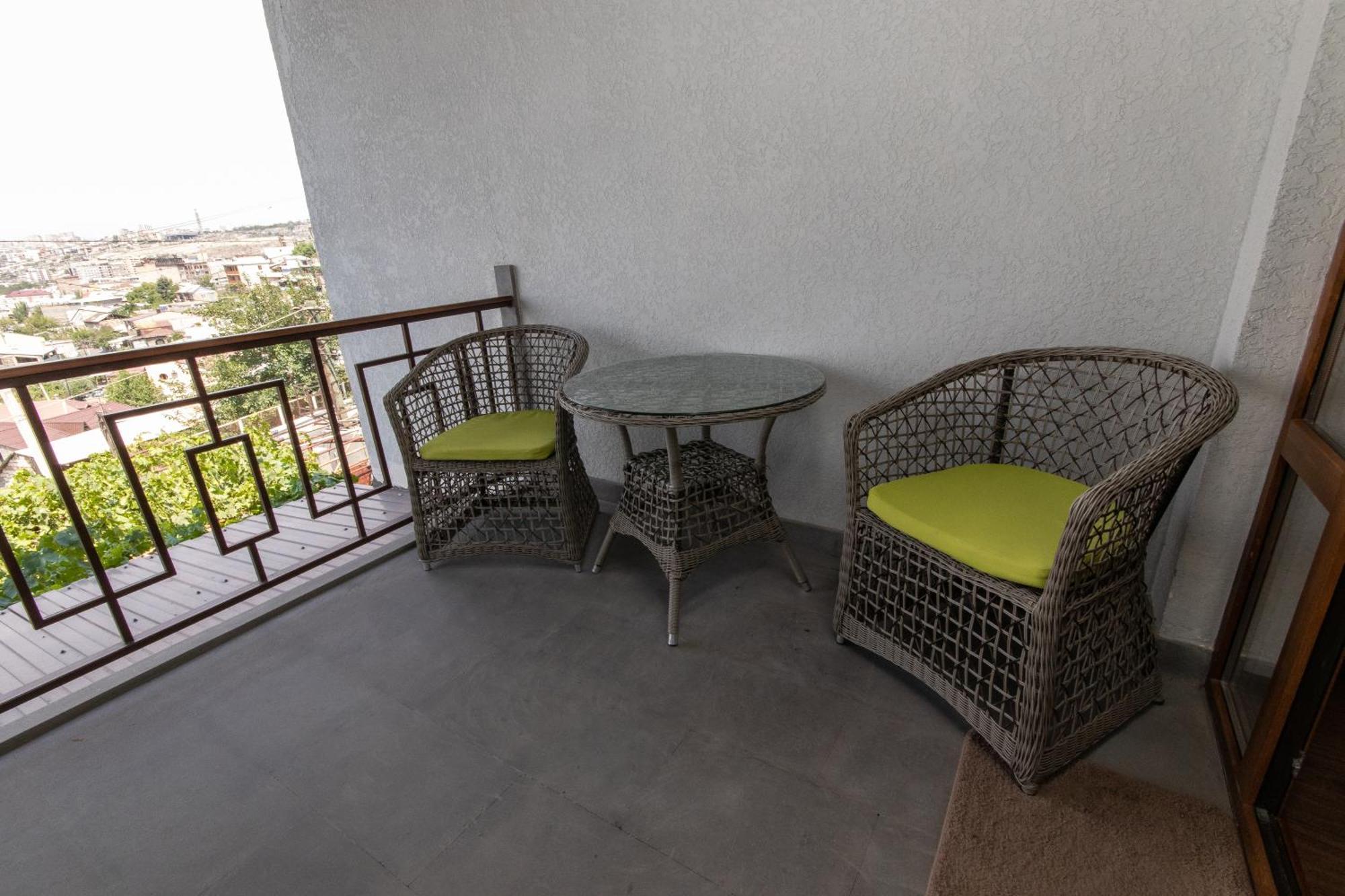 Hillside Guest House يريفان المظهر الخارجي الصورة